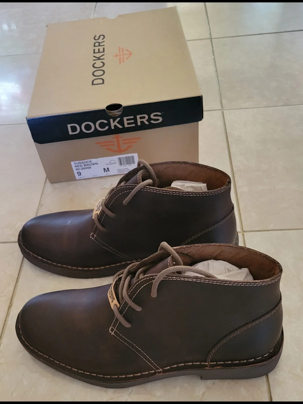 Dockers Men's Brown Leather Chukka Boots